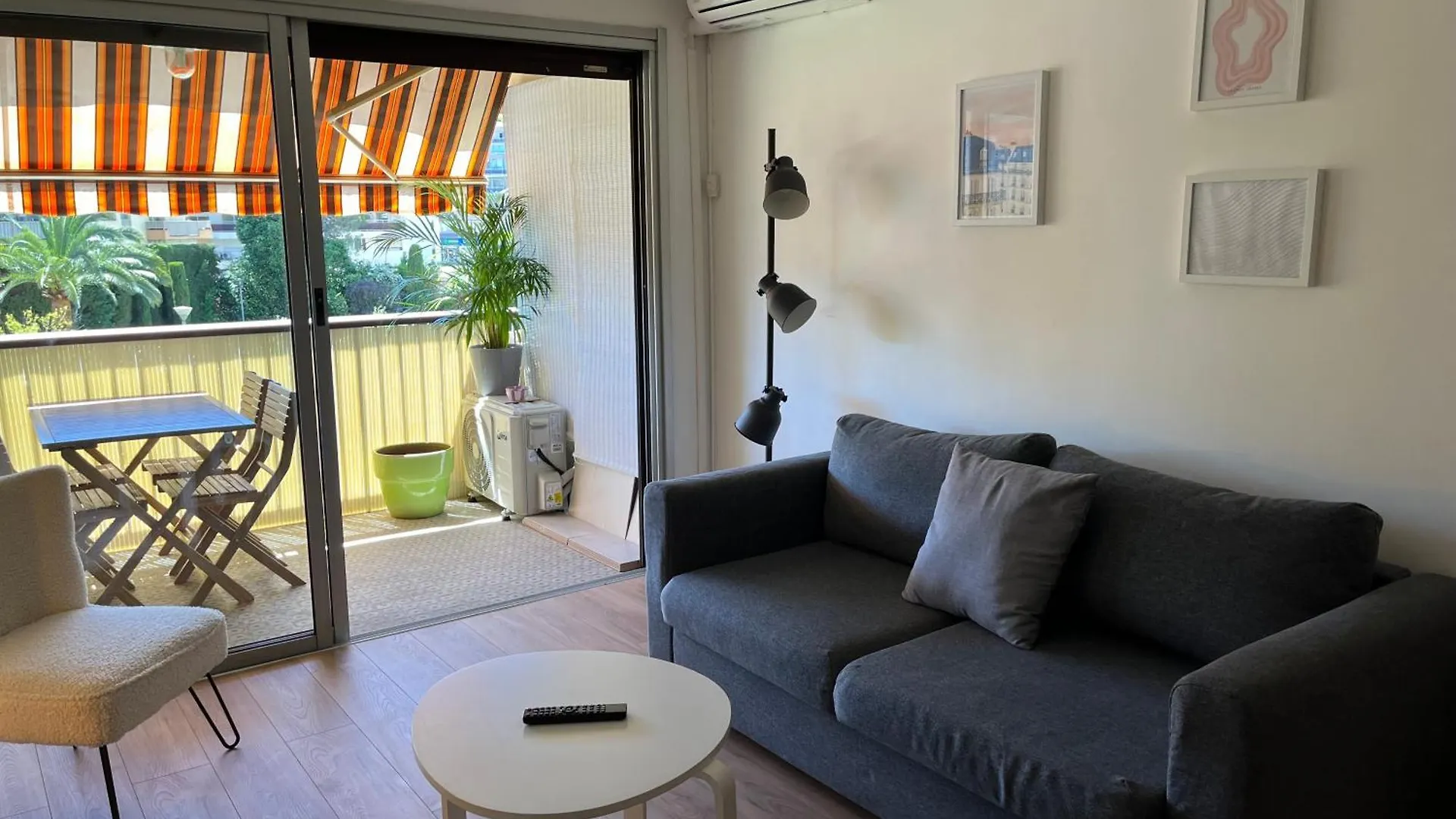 Charmant 2 Pieces Proche De Cannes Mandelieu-la-Napoule Apartment